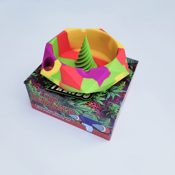 TokerTrends SmokeSesh Purple Tie-Dye Unisex T-Shirt & Bowlzer combo - Picture 7 of 8